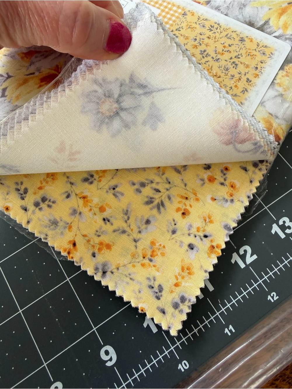 Fields Of Gold….Layer Cake, 10in Squares Fabric/Material - Picture 7 of 13